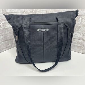 Skyway Carry On Travel Tote Bag Black Shoulder Straps Luggage Sleeve NWOT Unisex